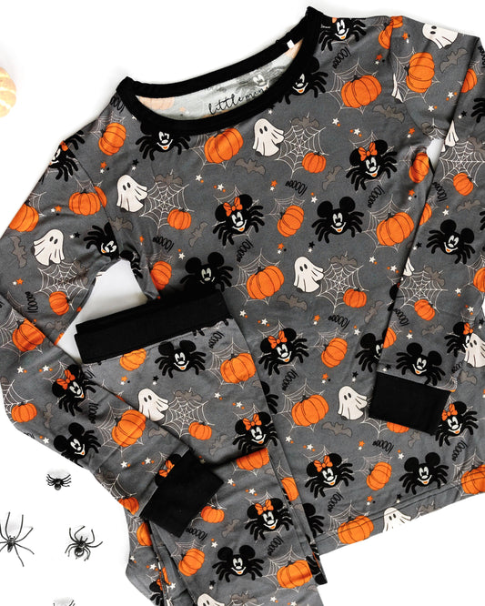 Spooky Crawlers: Bamboo Pajama